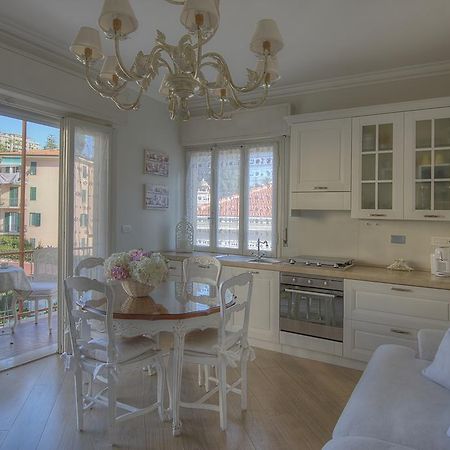 Casa Grandis Dimora Di Charme Nel Cuore Di Bordighera Apartamento Exterior foto