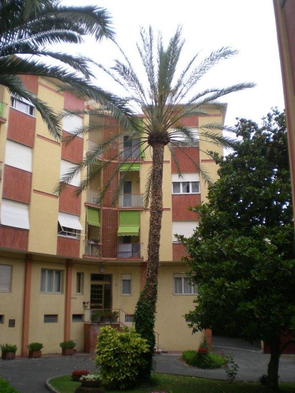 Casa Grandis Dimora Di Charme Nel Cuore Di Bordighera Apartamento Exterior foto