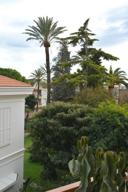 Casa Grandis Dimora Di Charme Nel Cuore Di Bordighera Apartamento Quarto foto